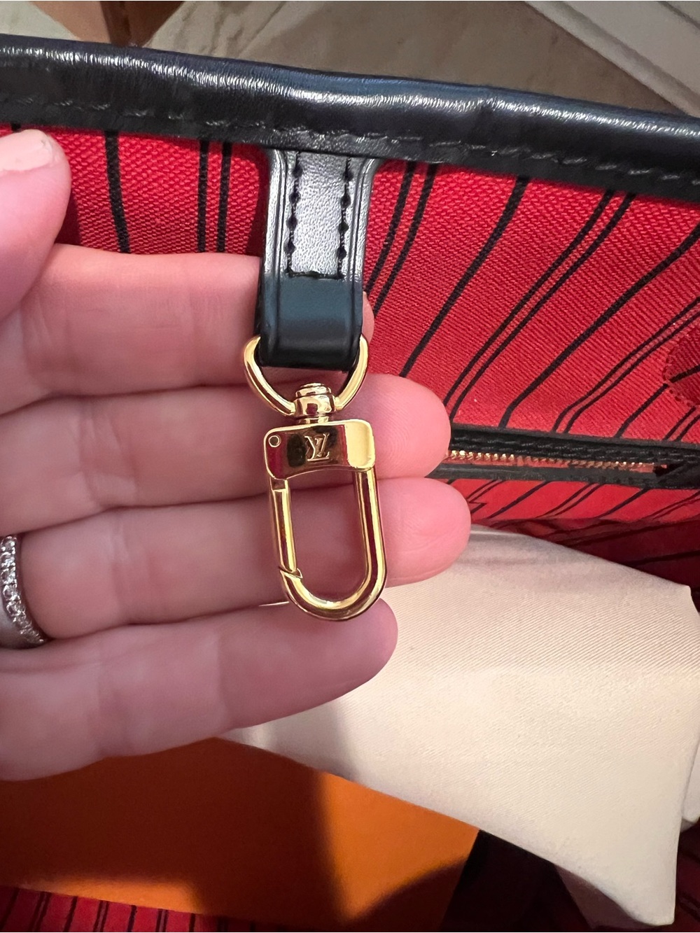 Louis Vuitton Brown Monogram World Tour Neverfull MM tote - Picture 6 of 16